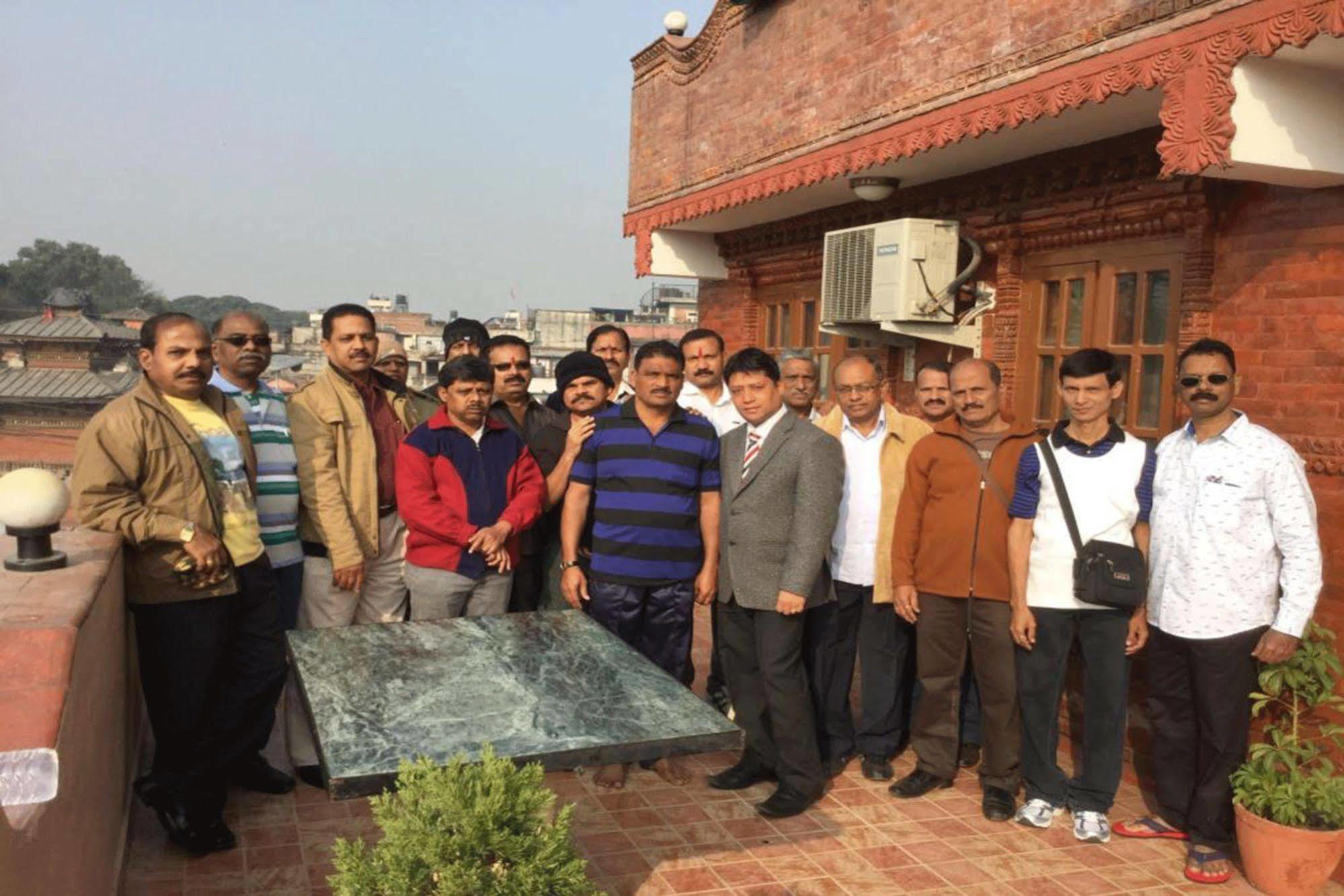 Shiva Shankar Hotel Pashupatinath Exterior photo