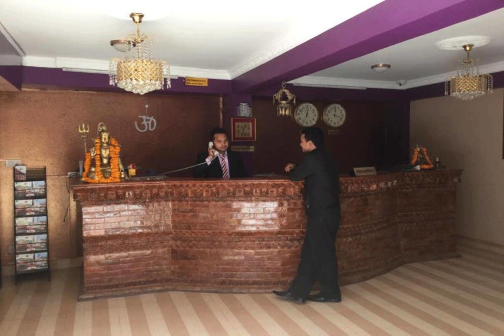Shiva Shankar Hotel Pashupatinath Exterior photo